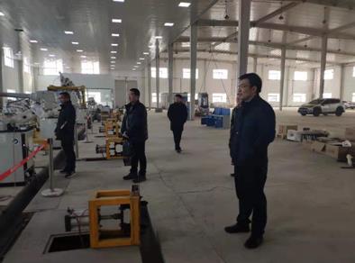 機(jī)電工程學(xué)院對在建實(shí)踐基地進(jìn)行假期檢查